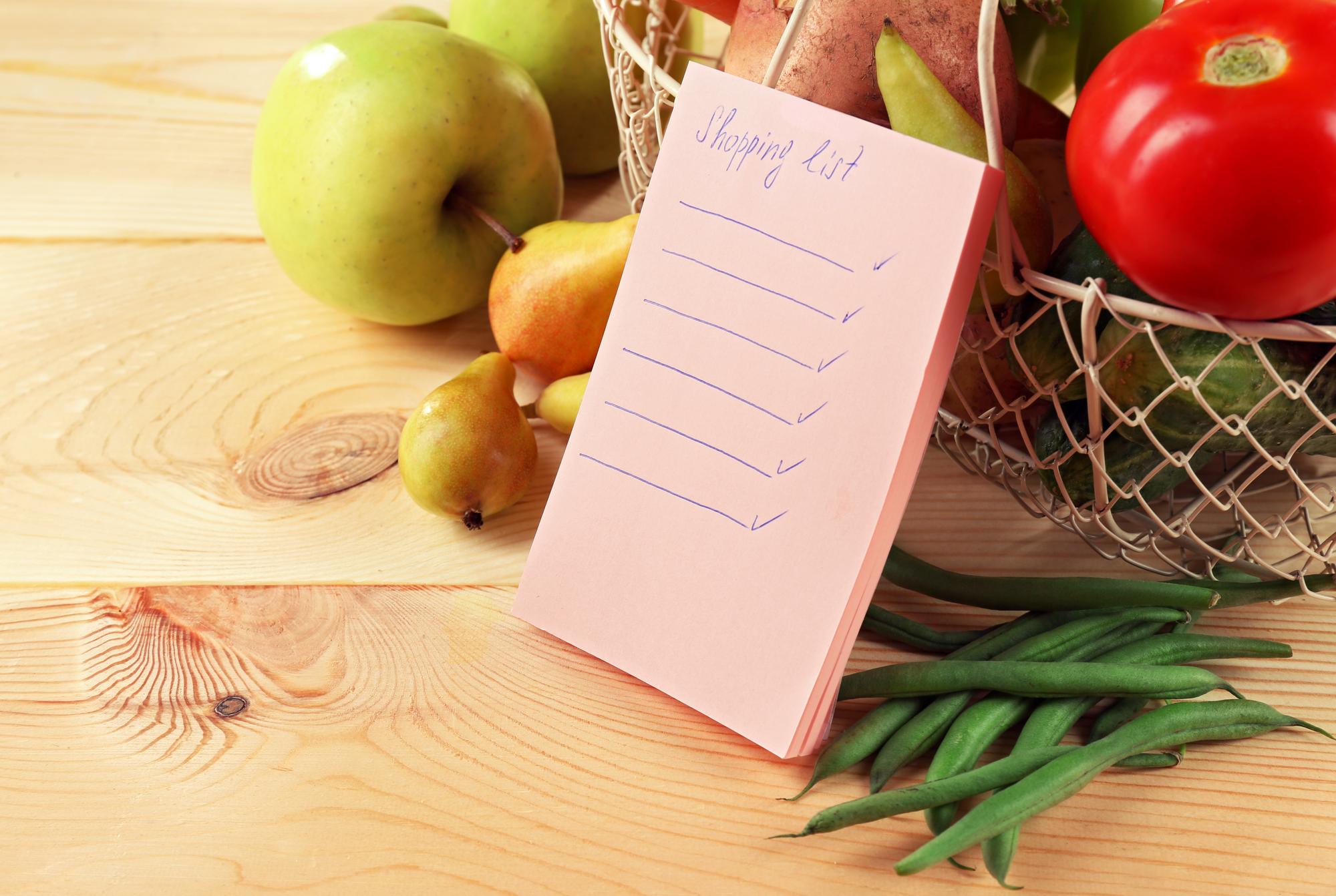 Package of recipe cards and shopping lists